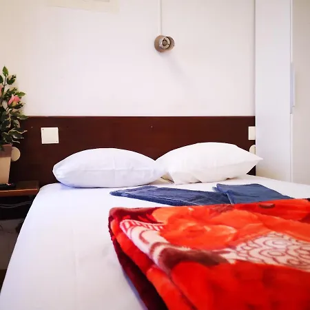 Hostel Benformoso 207 ゲストハウス